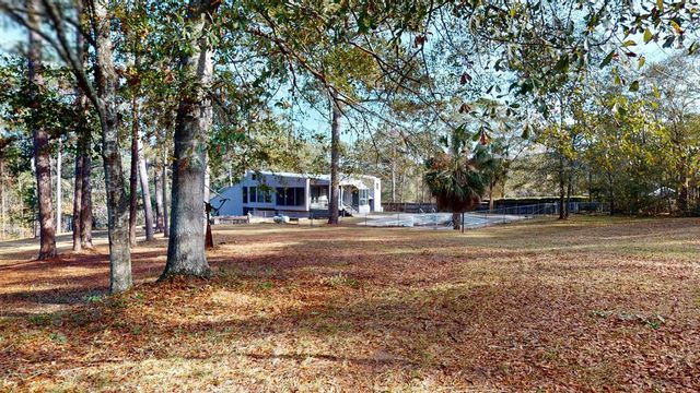 403 Lakeland Hills Drive, Ozark, AL 36360