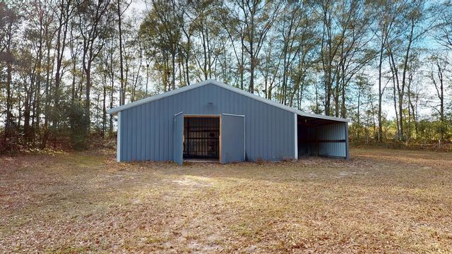 403 Lakeland Hills Drive, Ozark, AL 36360