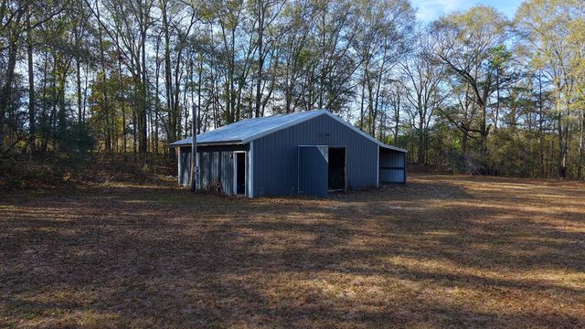 403 Lakeland Hills Drive, Ozark, AL 36360