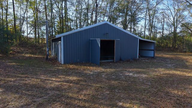 403 Lakeland Hills Drive, Ozark, AL 36360