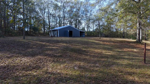 403 Lakeland Hills Drive, Ozark, AL 36360