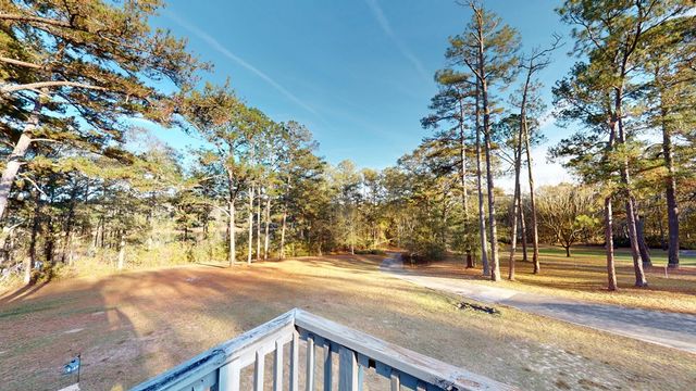 403 Lakeland Hills Drive, Ozark, AL 36360