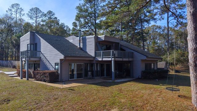 403 Lakeland Hills Drive, Ozark, AL 36360