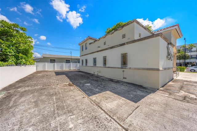 4201 SW 11th Street, Miami, FL 33134
