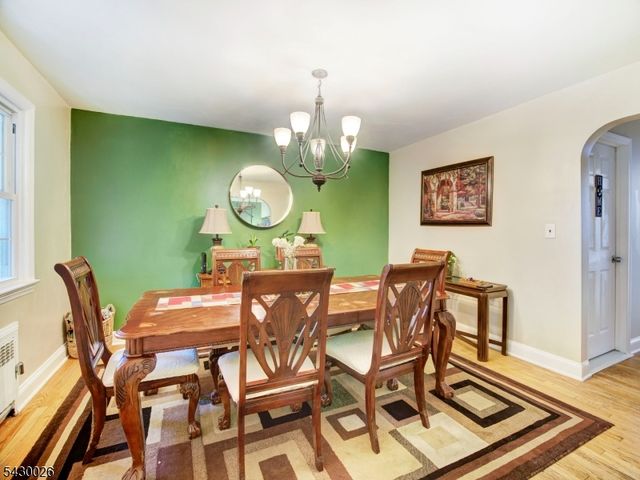 610 Laurita St, Linden City, NJ 07036