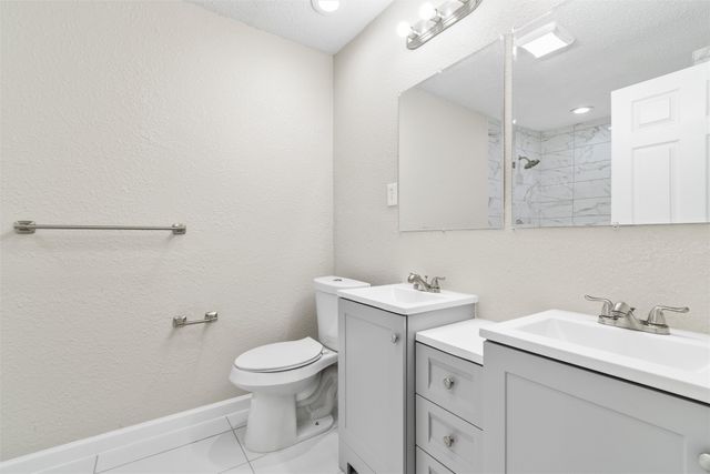 2336 Glencrest Drive, Fort Worth, TX 76119