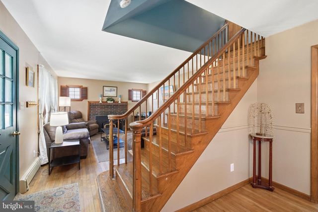 5686 S MAIN ST, Rock Hall, MD 21661