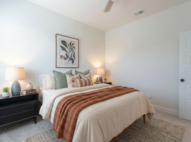 532 E 2nd Street, Irving, TX 75060