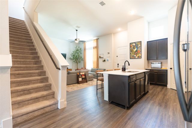 532 E 2nd Street, Irving, TX 75060