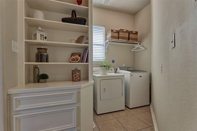 237 Blue Heron Drive, Montgomery, TX 77316