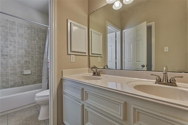 237 Blue Heron Drive, Montgomery, TX 77316