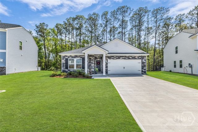 17 Tar Creek Road, Savannah, GA 31419