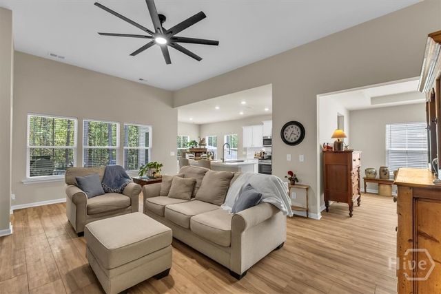 17 Tar Creek Road, Savannah, GA 31419