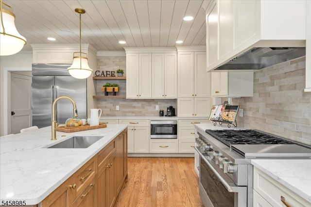 111 Makatom Drive, Cranford Twp., NJ 07016