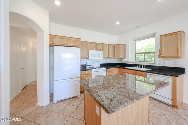 17859 W CLUB VISTA Drive, Surprise, AZ 85374