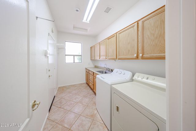 17859 W CLUB VISTA Drive, Surprise, AZ 85374