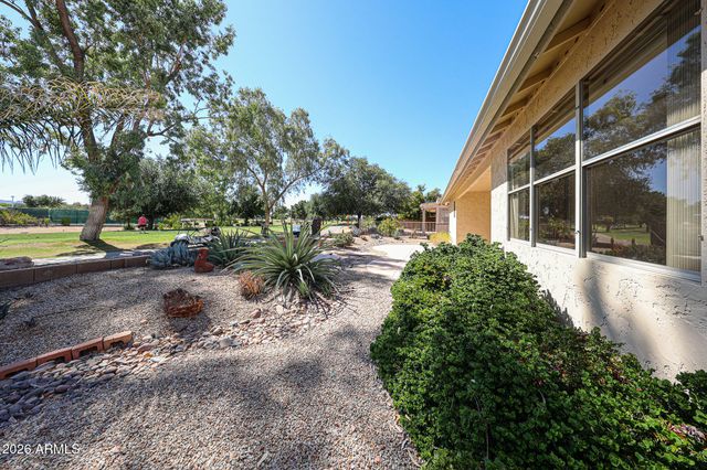 17859 W CLUB VISTA Drive, Surprise, AZ 85374