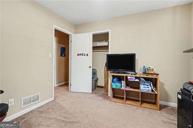 3574 Broxton Lane, Snellville, GA 30039