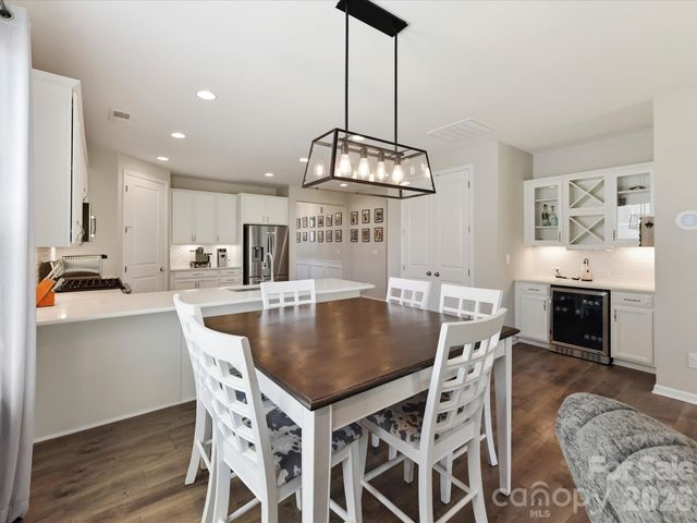 4322 Hunton Spring Lane NW, Concord, NC 28027