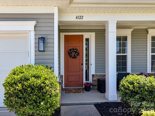 4322 Hunton Spring Lane NW, Concord, NC 28027
