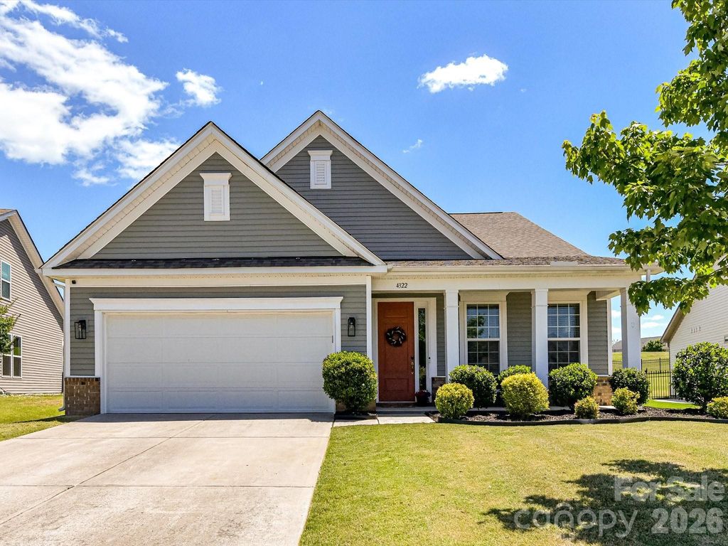 4322 Hunton Spring Lane NW, Concord, NC 28027