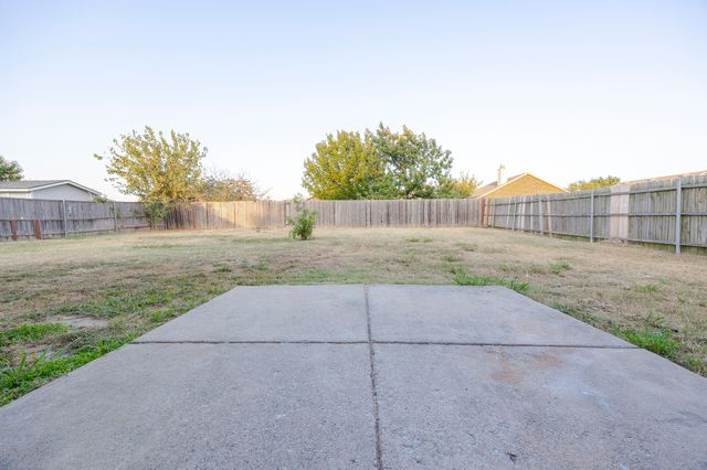 1305 Auburn Drive, Wylie, TX 75098
