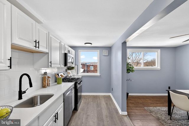 1216 HARSHAW RD, Brookhaven, PA 19015