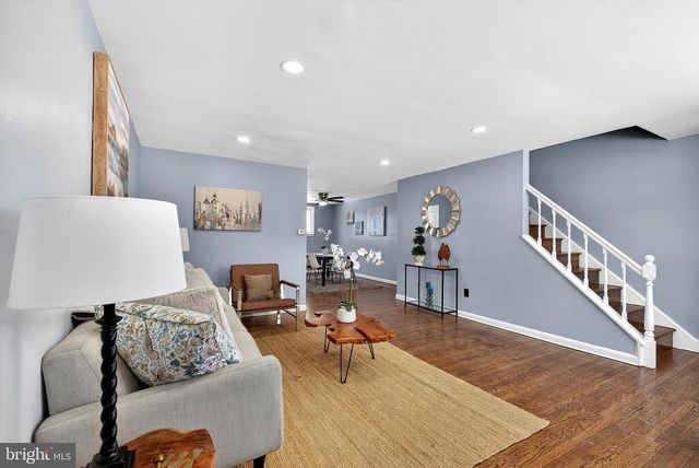 1216 HARSHAW RD, Brookhaven, PA 19015