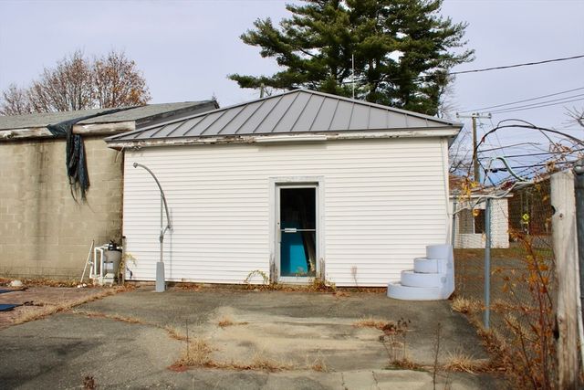 72 Unity St, Montague, MA 01376