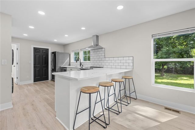 118 Strawberry Road, Anderson, SC 29626