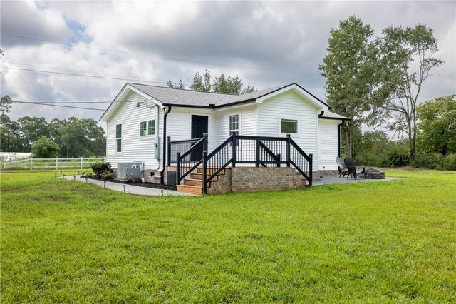118 Strawberry Road, Anderson, SC 29626