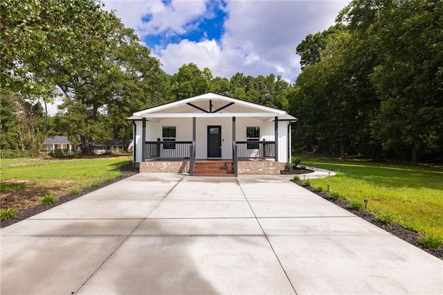 118 Strawberry Road, Anderson, SC 29626