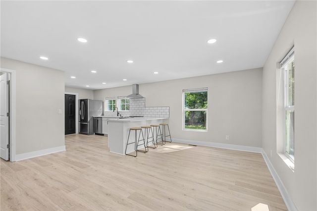 118 Strawberry Road, Anderson, SC 29626