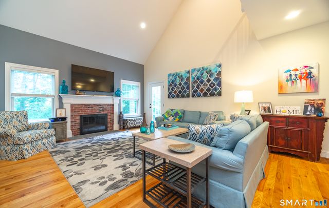 1004 Maple Street, Rocky Hill, CT 06067