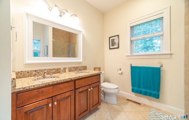 1004 Maple Street, Rocky Hill, CT 06067