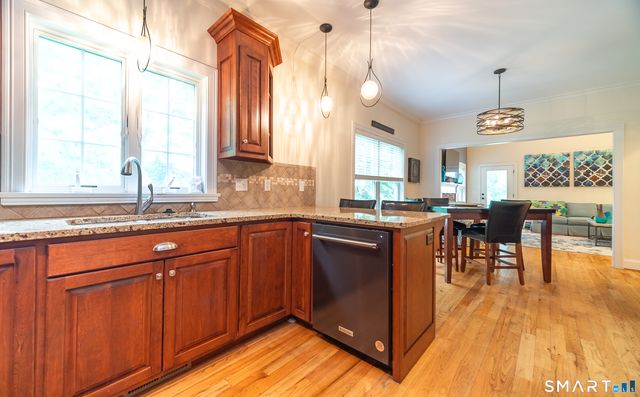 1004 Maple Street, Rocky Hill, CT 06067
