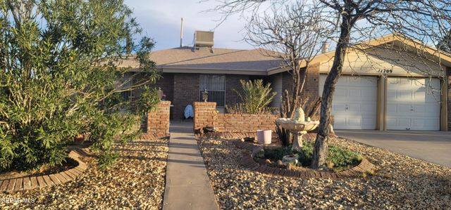 11709 CASA VIEW Drive, El Paso, TX 79936