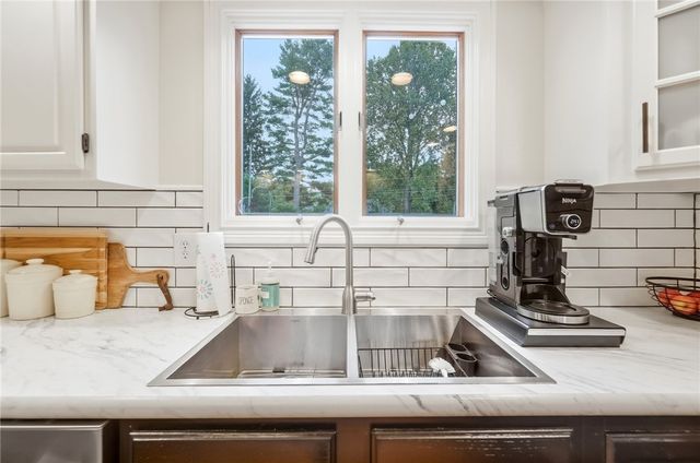 2091 Canterbury Court, Troy, OH 45373