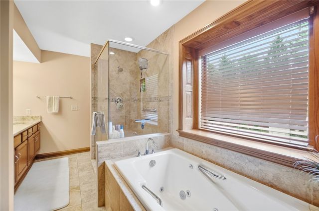 2091 Canterbury Court, Troy, OH 45373