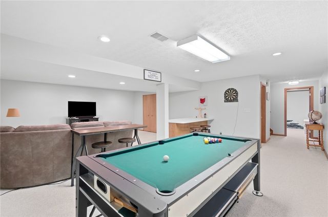 2091 Canterbury Court, Troy, OH 45373