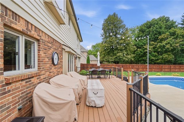 2091 Canterbury Court, Troy, OH 45373