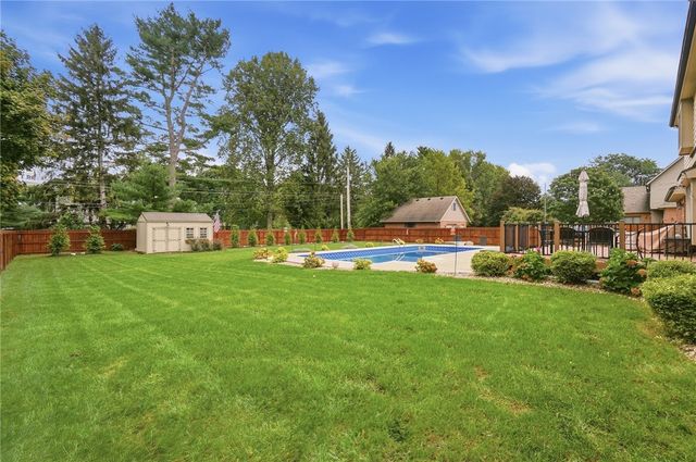 2091 Canterbury Court, Troy, OH 45373