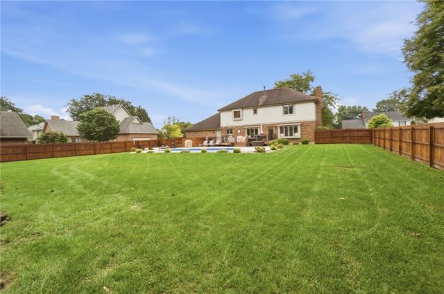 2091 Canterbury Court, Troy, OH 45373
