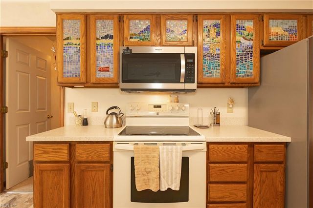1104 Copper Stone CIR, Chesapeake, VA 23320