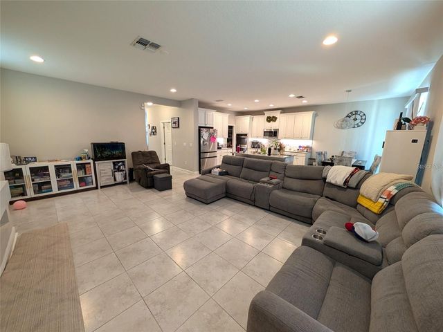 7545 POOL COMPASS LOOP, Wesley Chapel, FL 33545