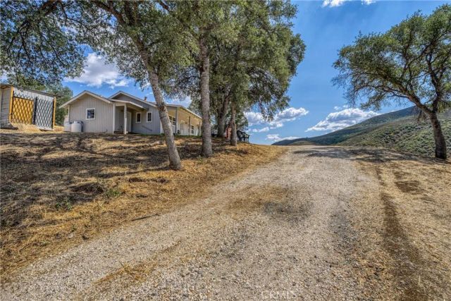 21710 E Highway 20, Clearlake Oaks, CA 95423