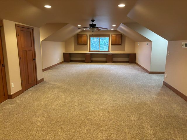 21617 E Harvard Vistas Ln, Newman Lake, WA 99025