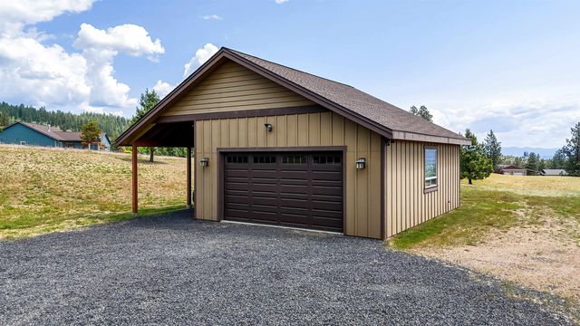 21617 E Harvard Vistas Ln, Newman Lake, WA 99025
