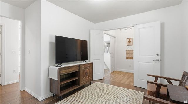 1912 N 2750 W, Clinton, UT 84015