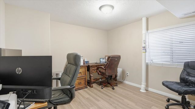 1912 N 2750 W, Clinton, UT 84015